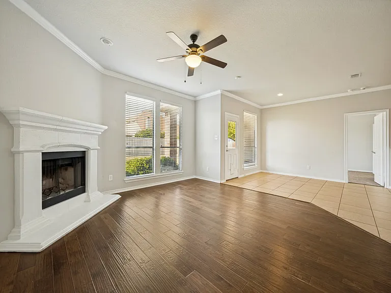 3213 Hornbeam St — Photo 10