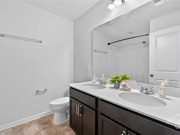 178 Somersby Blvd — Photo 36