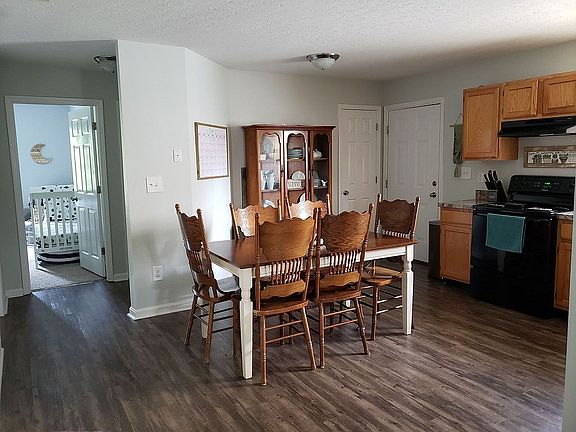 5th image of 107 Clifton Ct