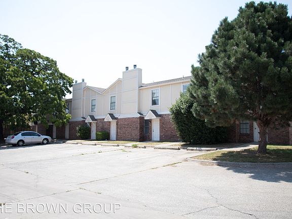 2nd image of 6100 Macarthur Park Ln APT 2003