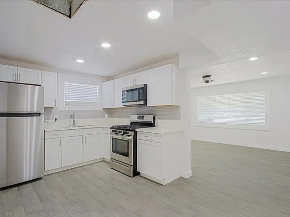 5113 & 5123 N 17th Ave Unit 5123-2, Phoenix, AZ 85015