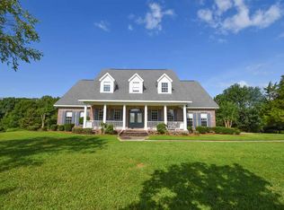 100 Lake Hollow Pl, Clinton, MS 39056
