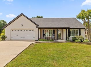 61 Hatfield Dr, Ringgold, GA 30736
