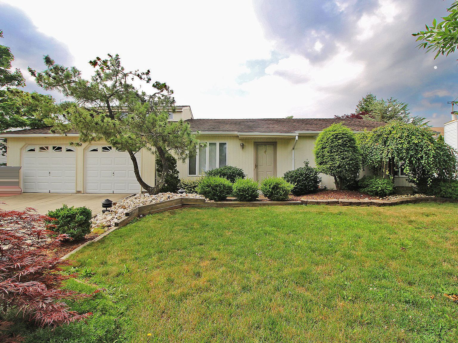 60 Wintergreen Ave E, Edison, NJ 08820 Zillow