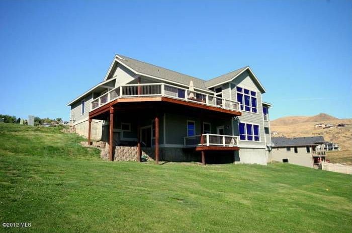 Back Exterior