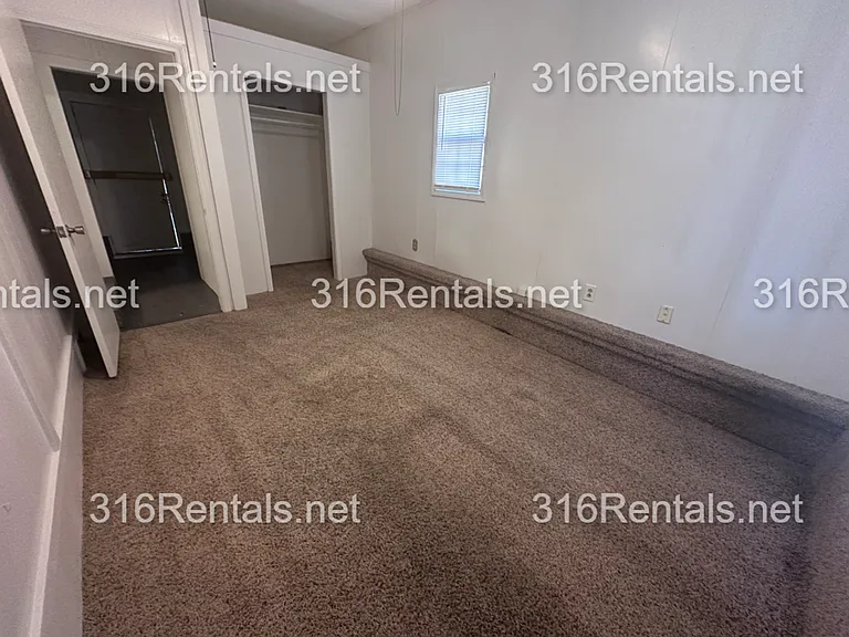 2305 S Topeka Ave — Photo 8
