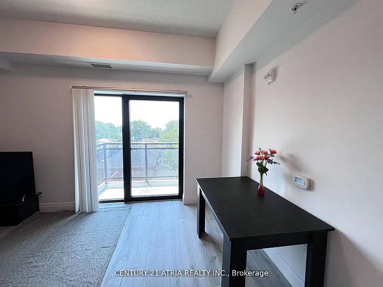 652 Princess St #411 — Photo 8