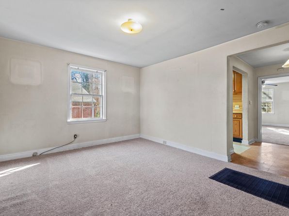 durham-north-carolina-49970347 picture