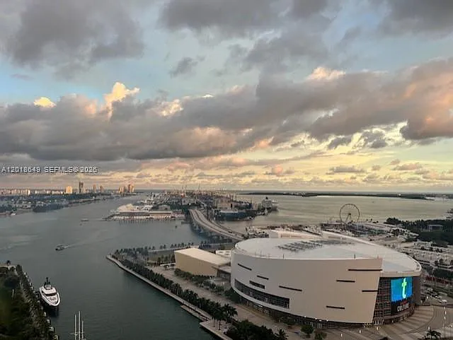 900 Biscayne Bay Condo — Photo 2