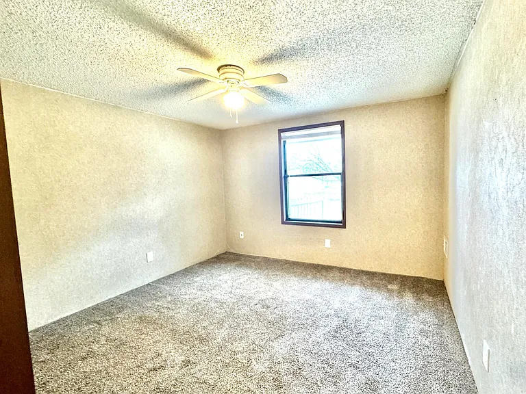 2302 S Brandon Ct — Photo 7
