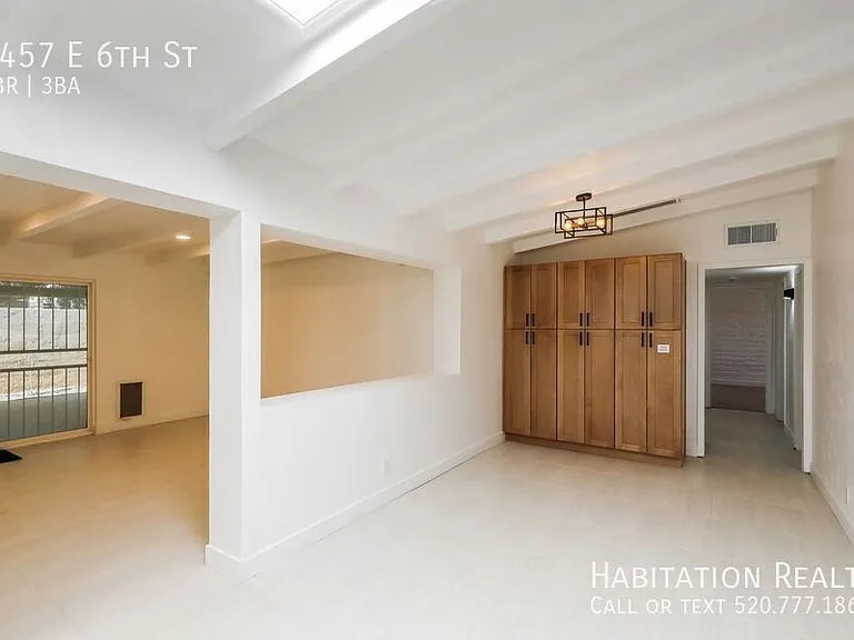 5457 E 6th St — Photo 3