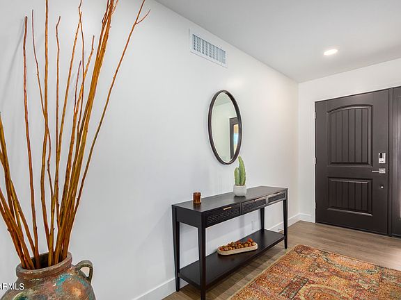 5th image of 4556 E Emelita Ave