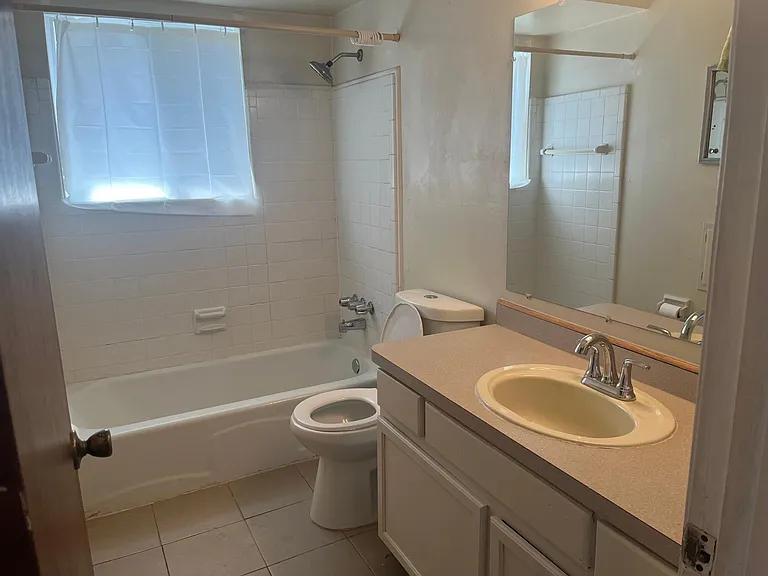 4264 Samoset Rd — Photo 6