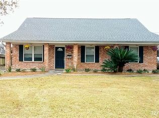 1709 N Starrett Rd, Metairie, LA 70003