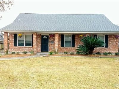 1709 N Starrett Rd, Metairie, LA, 70003