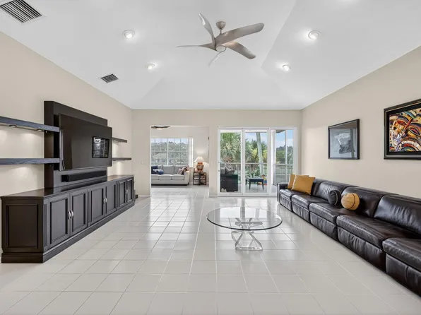 5166 Lake Catalina Drive #D, Boca Raton, FL 33496