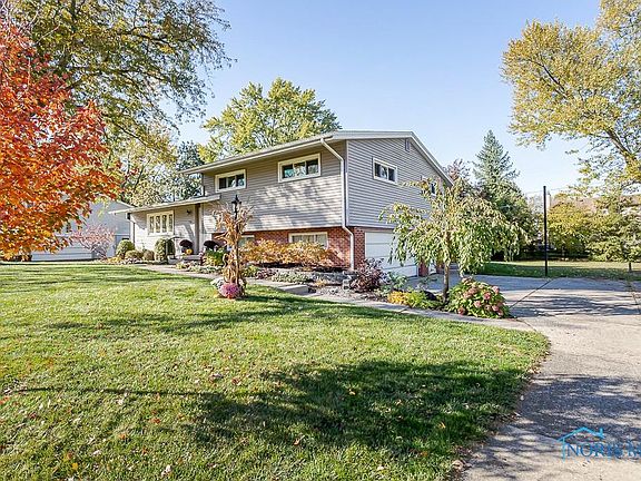 3rd image of 116 Cranden Dr