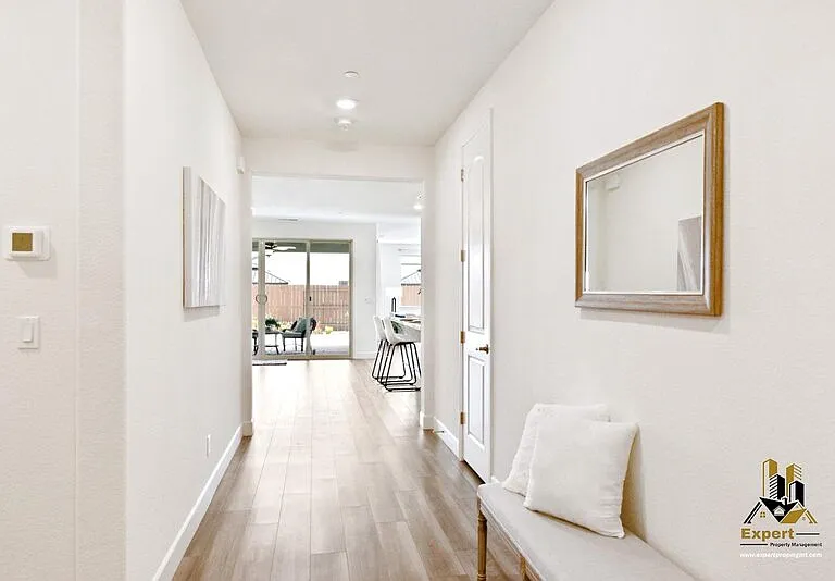 4040 Swing Way — Photo 20