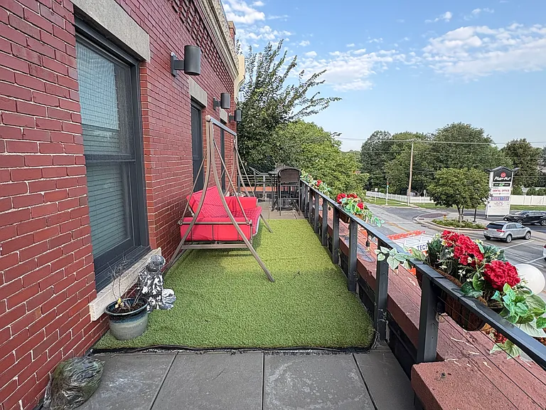 5019 Underwood Ave — Photo 20