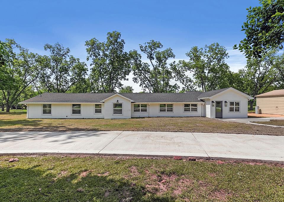 1st image of 1023 Hinton Waters Ave
