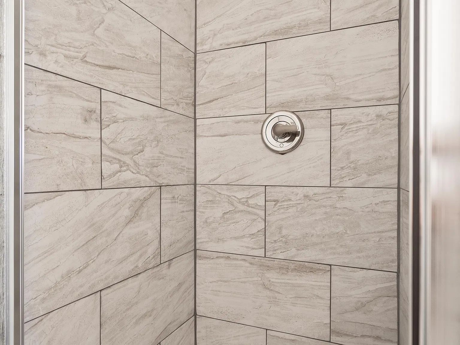 18430 Lotus Court - East Gate Apartments - 101 — Photo 3