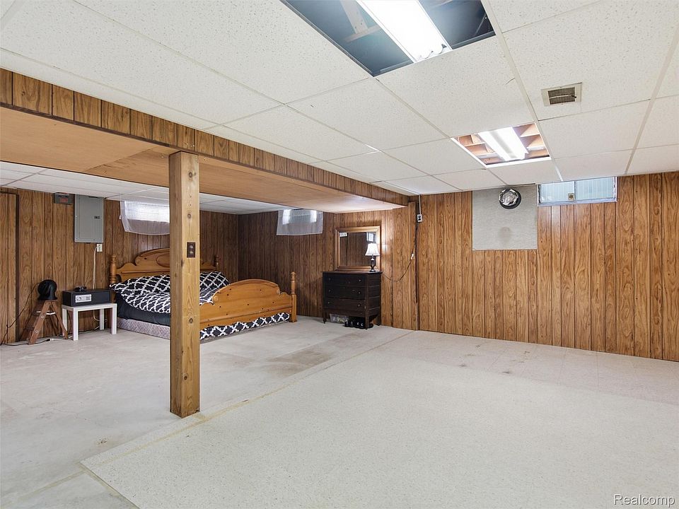 1810 Dunwoodie St, photo 21