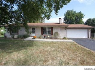 5814 Staunton Rd, Edwardsville, IL 62025