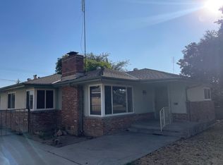 1415 W Vassar Ave, Fresno, CA 93705