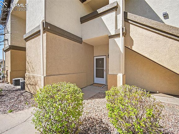 4th image of 3780 Riviera Grv APT 101