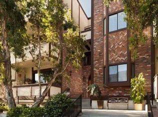 10310 Riverside Dr UNIT 204, North Hollywood, CA 91602