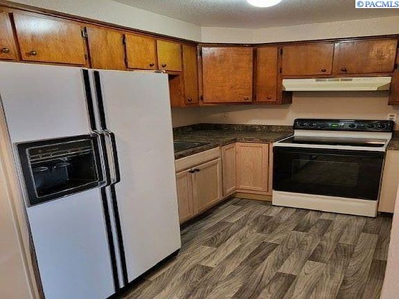 5th image of 315 W Bonneville St