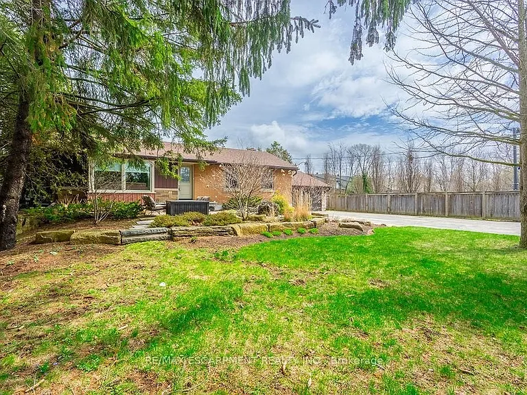 475 Kitty Murray Ln — Photo 41