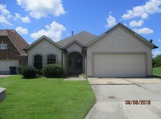 14 Mary Ann Pl, Gretna, LA 70053