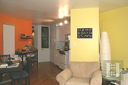 4th image of 210 E 88th St APT 2B