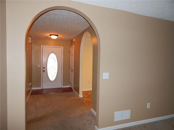 4th image of 4142 Alaina Ave