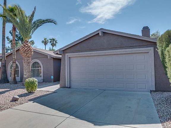 2nd image of 10745 E Mercer Ln