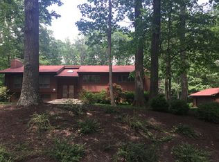 11108 Richland Valley Dr, Great Falls, VA 22066