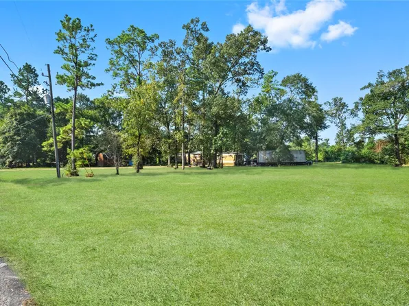 18900 Deer Glen Dr, Conroe, TX 77302