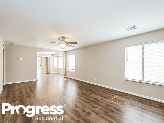 4th image of 5042 Lunetto Ave