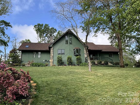 3rd image of 68 Acorn Rd