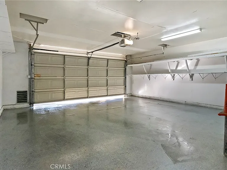 8707 Cedros Ave #7 — Photo 39