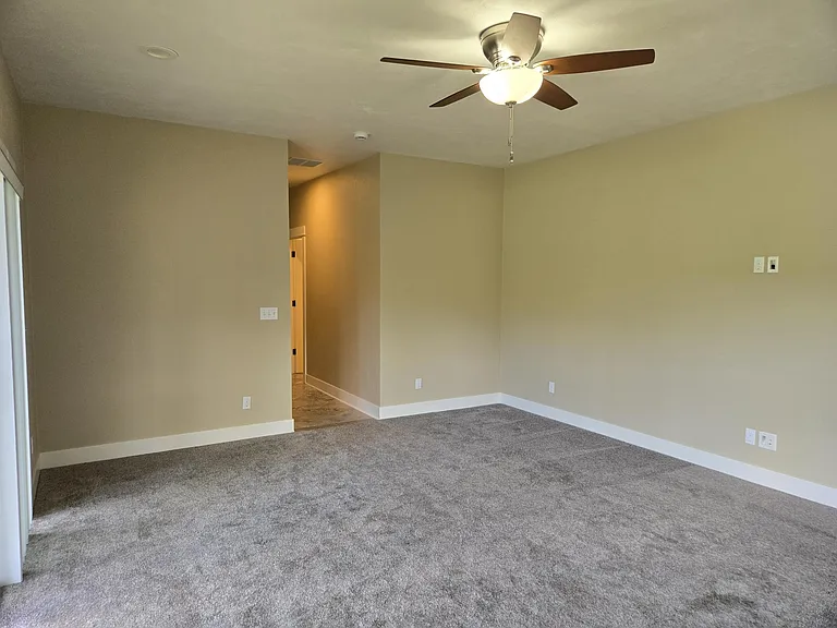 25154 Paradise Dr — Photo 16