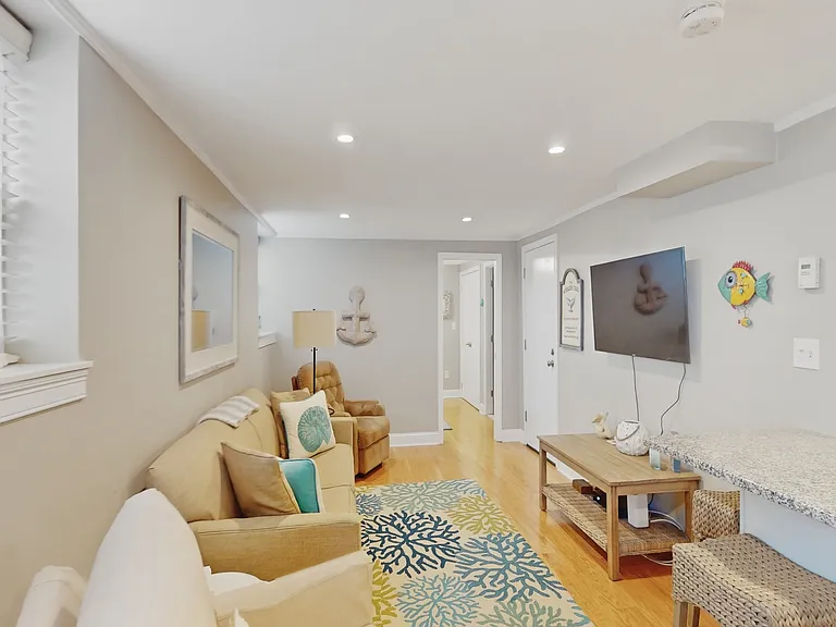 130 G St #1 — Photo 6