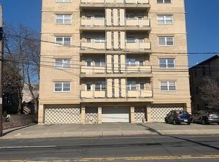 795 Avenue C APT 2C, Bayonne, NJ 07002