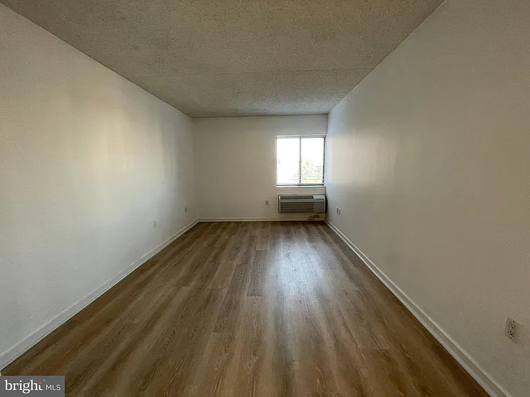 530 S 2nd St #501-502 — Photo 26