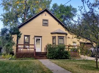 306 1st Ave N, Wimbledon, ND 58492