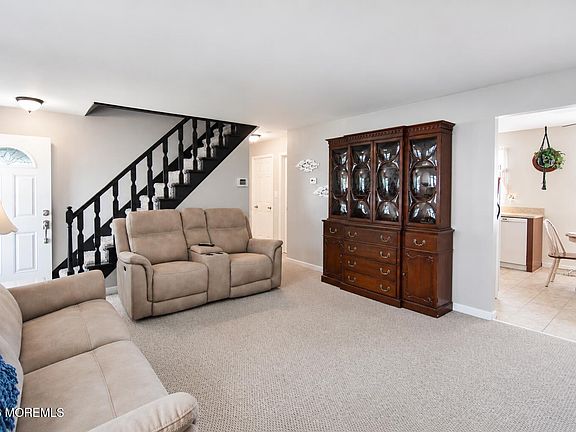 5th image of 65 Longman Street