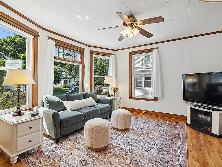 25 Deerfield Rd — Photo 11