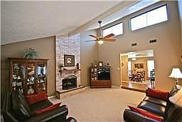 1st image of 1918 Arcadia Dr