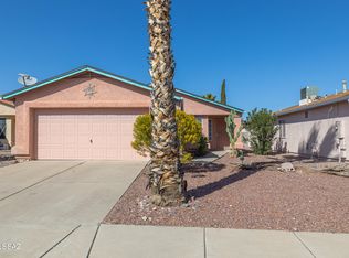 9041 E Glenmont Dr, Tucson, AZ 85730